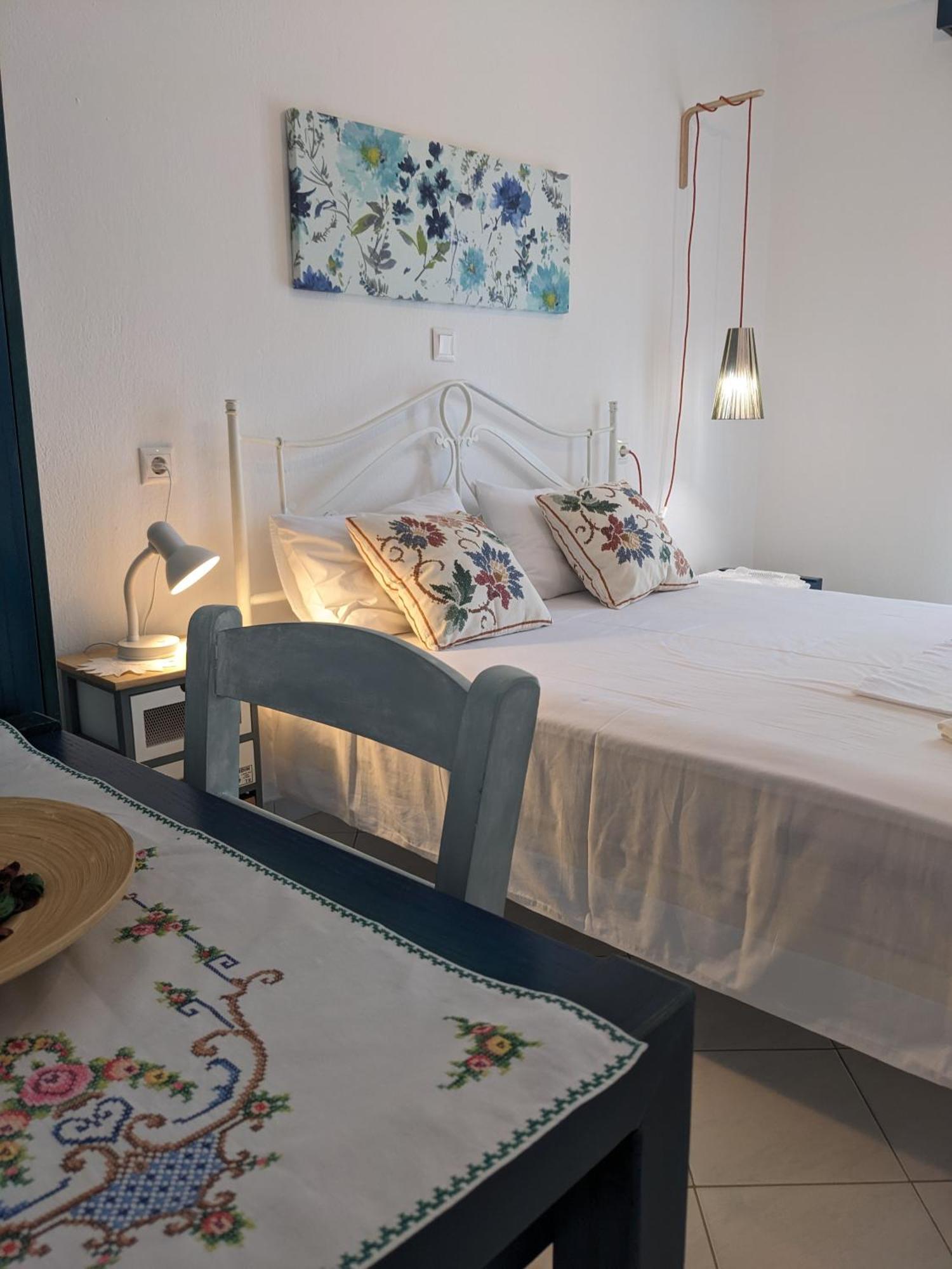 Melina Apartments Nikiti  Bagian luar foto
