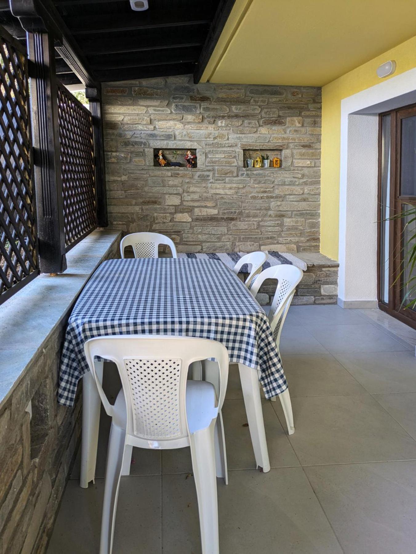 Melina Apartments Nikiti  Bagian luar foto